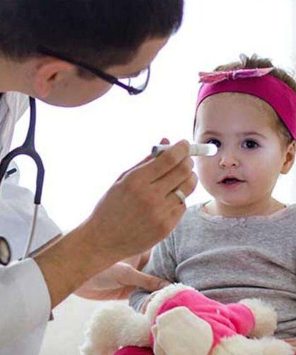 Çocuklarda göz kaymasına dikkat: Büyüyünce geçer demeyin