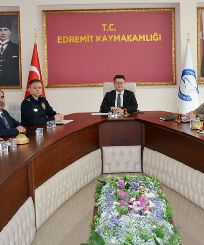 Edremit’te İlçe Yürütme Kurulu toplantısı yapıldı