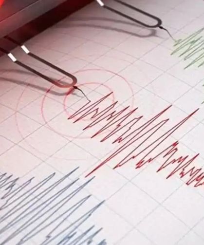 Ege Denizi’nde peş peşe depremler! 15 saatte 16 sarsıntı kaydedildi