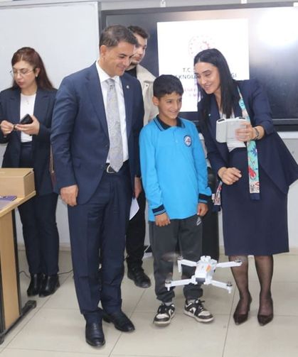 Köy okulunda bilim ve teknoloji heyecanı