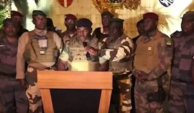Bir Afrika ülkesinde daha darbe: Gabon'da Asker yönetime el koydu