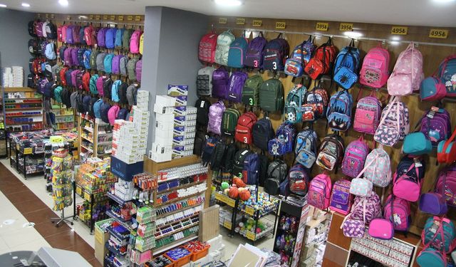 Van’da okul çantası kaç liraya doluyor? İşte cep yakan fiyatlar…