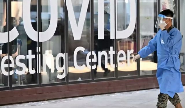 DİKKAT! Dünyada Covid-19 Vakalarında Ciddi Artış Var!