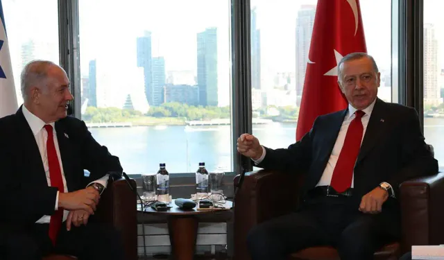 Cumhurbaşkanı Erdoğan, İşgalci Rejim Yöneticisi ile Görüştü