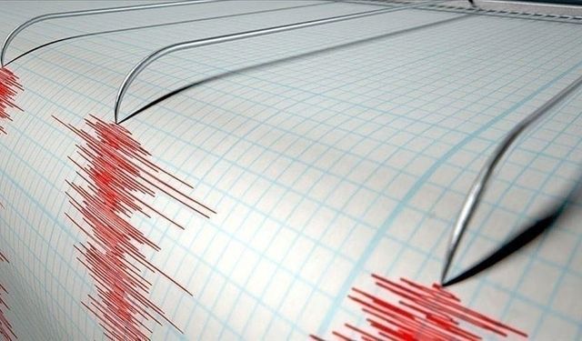 Azerbaycan'da 5,2 büyüklüğünde deprem oldu