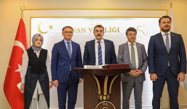 Milli Eğitim Bakanı Tekin: Van’da derslik ve öğretmen sayımız 3’e katlandı