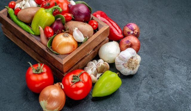 Van Sebze Hali'nde 12 Mayıs Pazartesi fiyatları