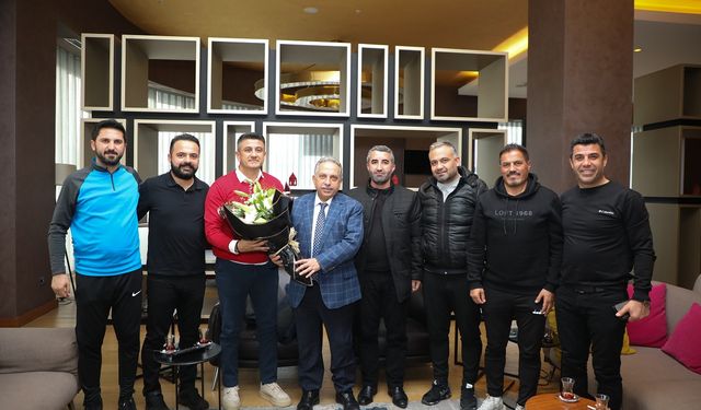 Kayseri'de Vanspor'a sıcak karşılama