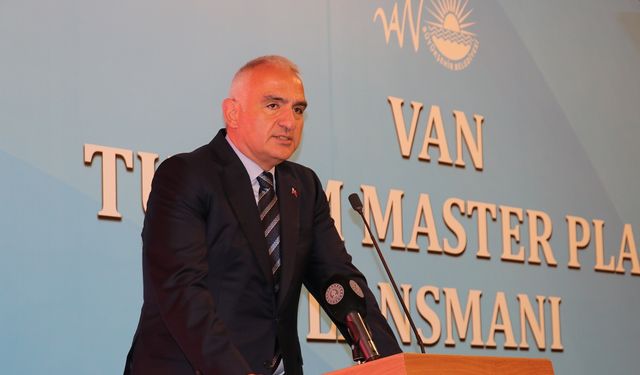 Bakan Ersoy: Hayata geçirilecek projeler Van için yeni bir dönemin kapısını açacaktır