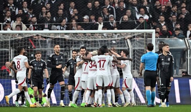 Galatasaray, Beşiktaş'ı mağlup ederek liderlik koltuğuna oturdu