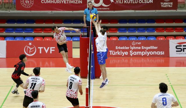 Türkiye Voleybol Turnuvasında şampiyon Van