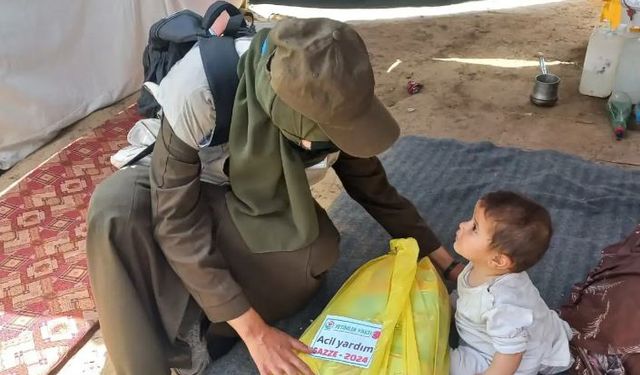 Yetimler Vakfı'ndan Gazze'de çadırlarda yaşayan mazlumlara yardım eli