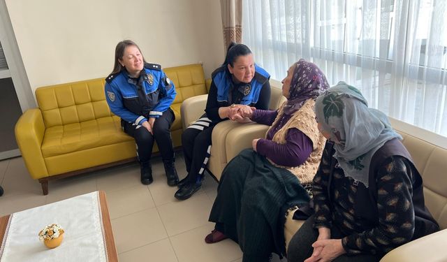 Van İl Emniyet Müdürlüğü, Anneler Günü'nü böyle kutladı