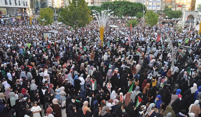 Batman'da Gazze açıklaması mitinge dönüştü: Meydanlar doldu, taştı