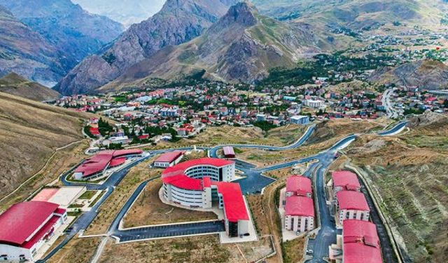 Hakkari Üniversitesi'ndeki kantinler kiraya verilecek