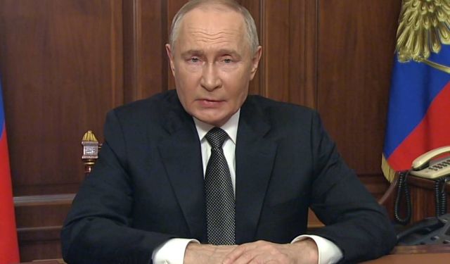 Putin: Balistik füzelerimizi önleyebilecek hava savunma sistemi yok!