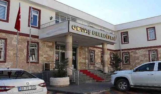 Van'da ilçe belediyesi iş yeri kiralıyor