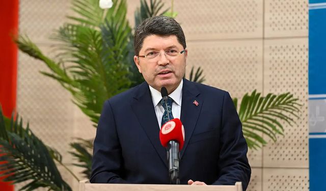 Adalet Bakanı Tunç, kongreye tepki gösterdi
