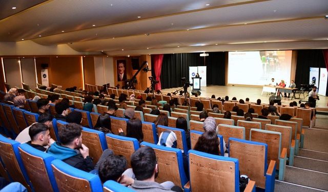 Van YYÜ’de "Tüketiciyi Koruma Haftası" programı