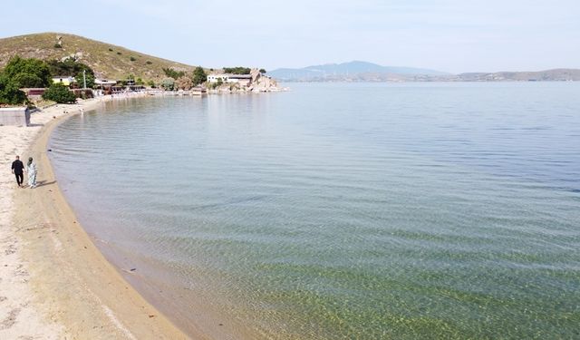 Yaz Sezonunda Herkes Buraya Akın Ediyor: Balıkesir'in En Popüler Tatil Köyü "AVŞA ADASI"