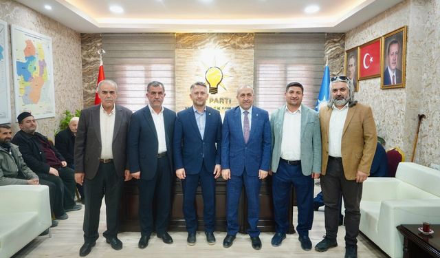 HÜDA PAR Van İl Başkanlığı’ndan AK Parti’ye ziyaret