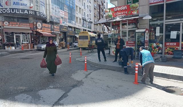 İpekyolu’nda kaldırım işgalleri denetimi