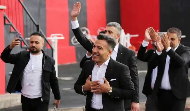 Vanspor'da flaş gelişme! Yönetim görevi bırakıyor