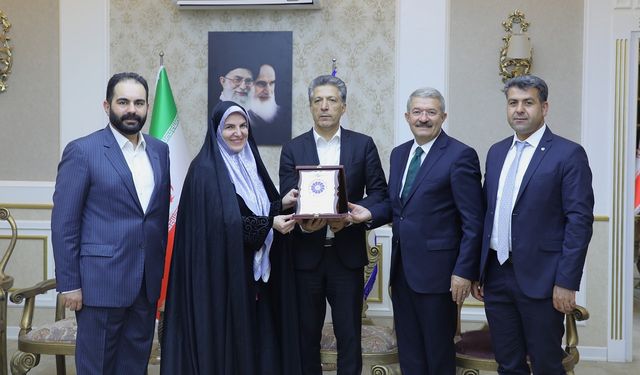 Van TSO heyeti İran'da: Komşuluk ilişkilerimizi geliştirmeliyiz!