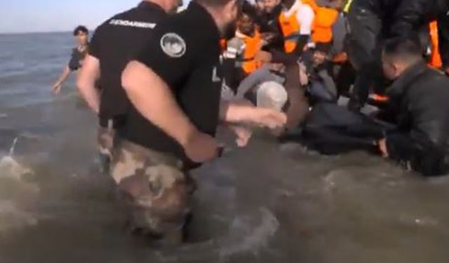 Göçmen botuna insanlık dışı müdahale