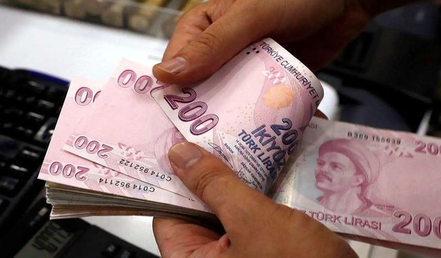 Deprem ve yangın mağdurları için 10 milyon lira destek