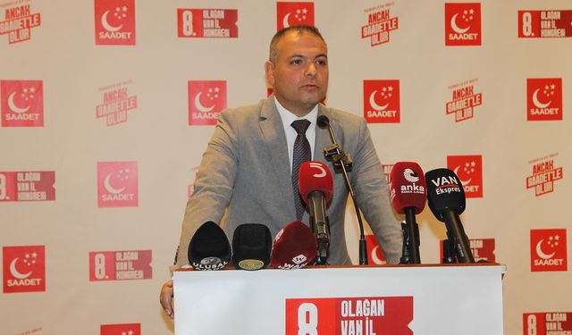 Kongrede konuşan Özay İlhan: Van organize kötülükle karşı karşıya olan bir ildir