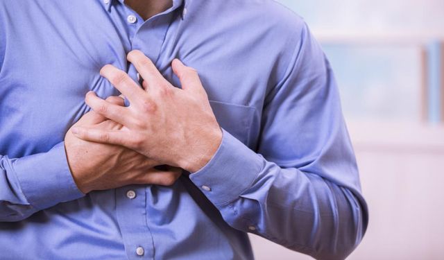 Panik Atak Nedir, Belirtileri Nelerdir ve Kriz Anında Ne Yapmalı?