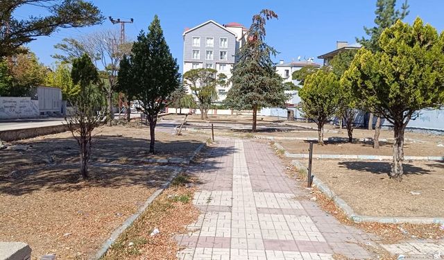 Edremit’teki park can çekişiyor!