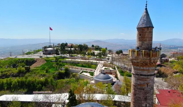 Elazığ'da 7 Saatlik Kesinti Şoku! 1 Ekim'de 5 İlçe Alarmda!