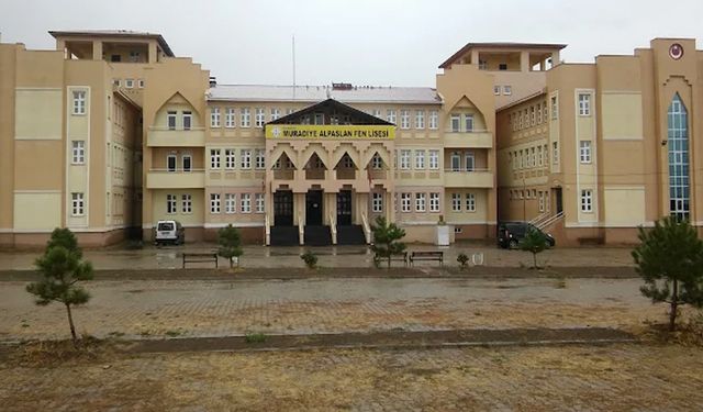Van Muradiye Fen Lisesi hakkında bilgi