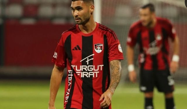 Vanspor'da ayrılıklar sürüyor! Yabancı futbolcu ile yollar ayrıldı