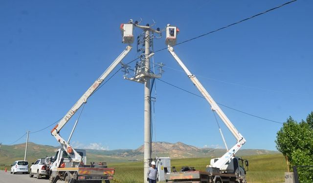 Hakkari’de yarın elektrik kesintisi karşı dikkat! 2 ilçede kesinti yaşanacak