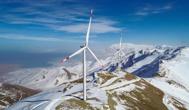 Türkiye’nin En Yüksek Enerji Tesisi: Van'da 50 Bin Haneyi Aydınlatan Rüzgâr