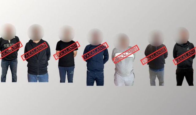Kırmızı bültenle aranan 8 suçlu Türkiye’ye getirildi!