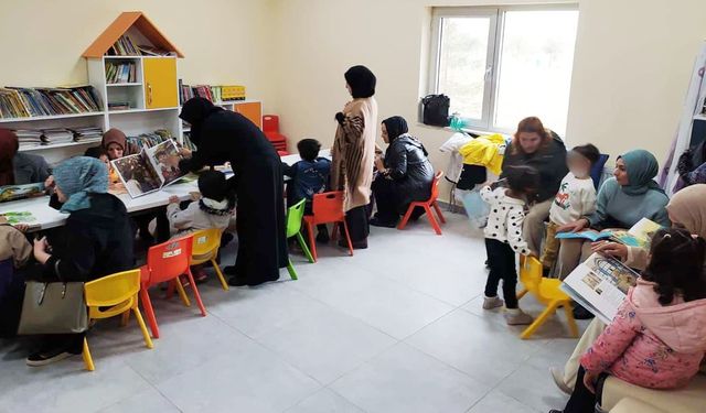 Arıburnu Anaokulu öğrencileri kütüphaneyle tanıştı