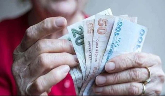 En düşük emekli maaşı ne kadar olacak?