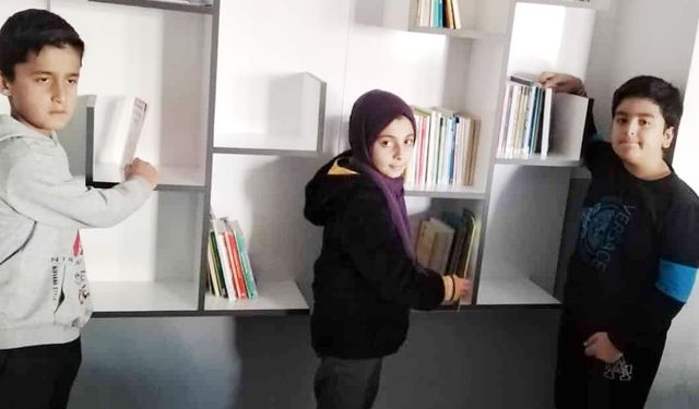 Gümüşdere İlkokulu’ndan ‘Bir Kitap da Benden Olsun’ projesine anlamlı destek