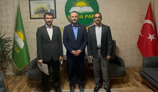 HÜDA PAR Erciş İlçe Başkanlığında görev değişimi