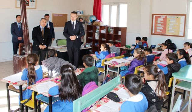 Kaymakam Bakan’dan Alakaya İlkokulu’na ziyaret