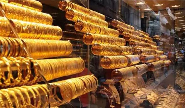 Van'da Kuyumcular Hareketlendi! Tam altın kaç TL oldu? Altın fiyatları ne kadar?