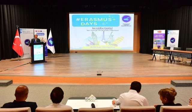 Van YYÜ’de 2025 ErasmusDays Etkinliği Düzenlendi