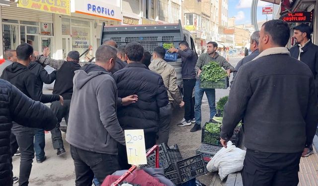 Van’da kaldırım işgali denetimi sürüyor
