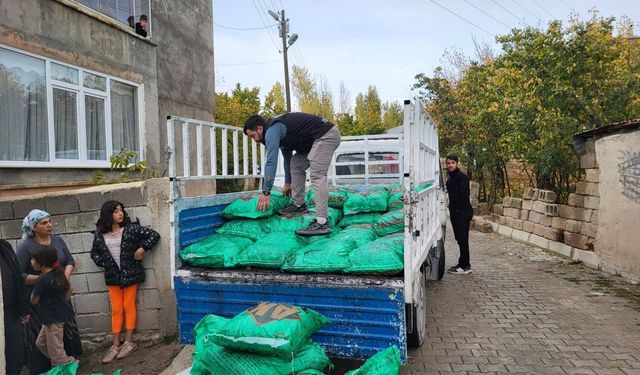 Van’da kermes gelirleri ihtiyaç sahiplerine ulaştırıldı