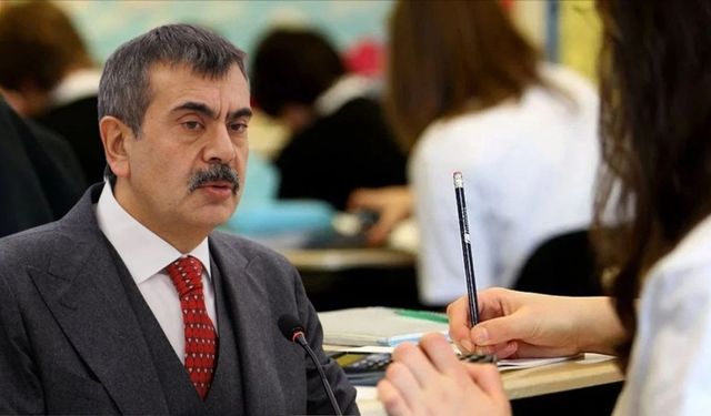 Zorunlu eğitim kısalıyor mu? 4+4+4 sistemi değişiyor mu?