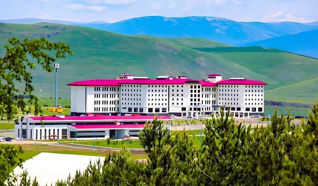 Profesörden Öğretim Görevlisine: Ardahan Üniversitesi 39 Akademisyen Arıyor